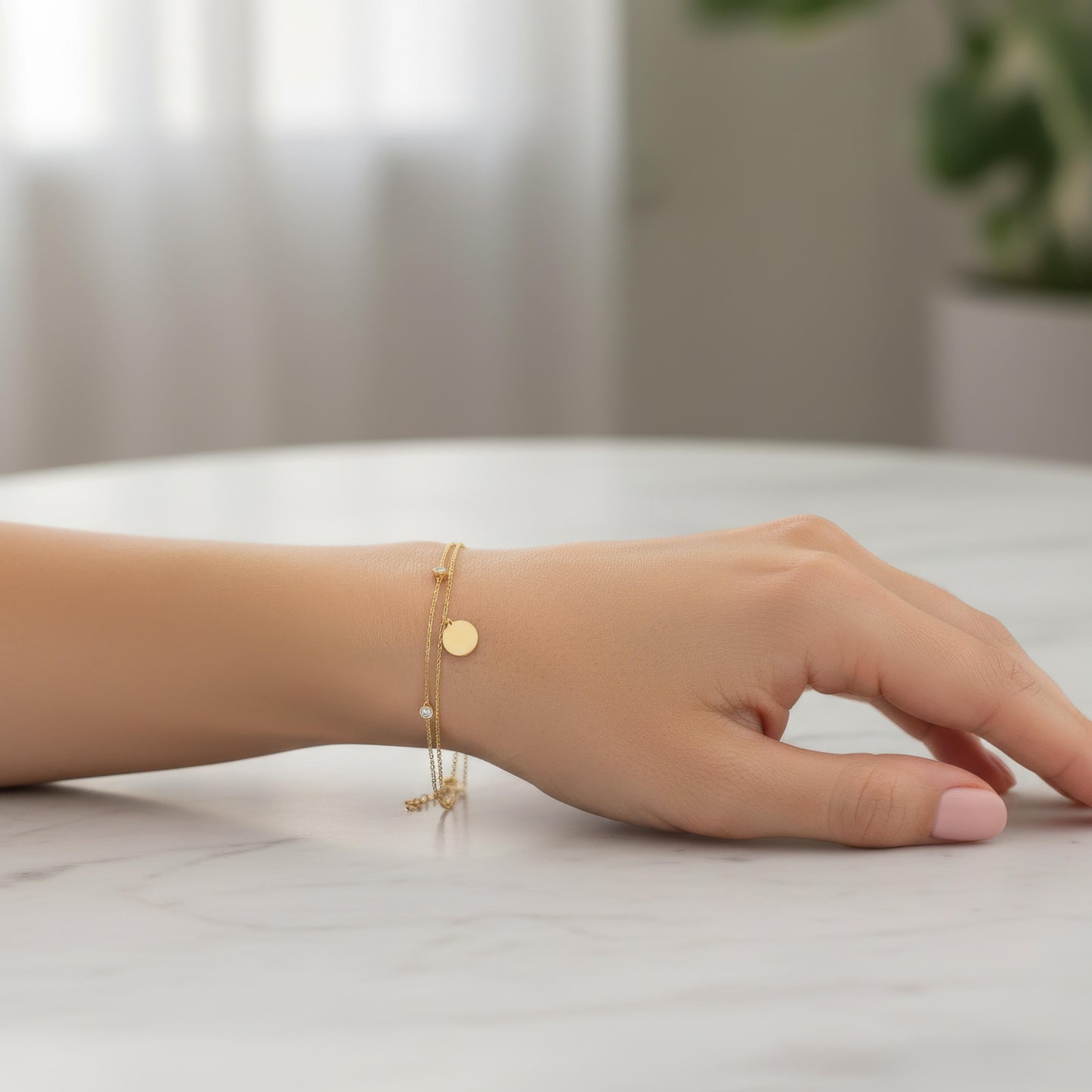 9CT GOLD LADIES IN CZ BRACELET